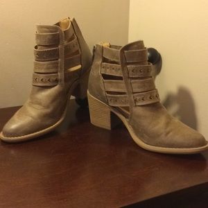 Quips Western Booties